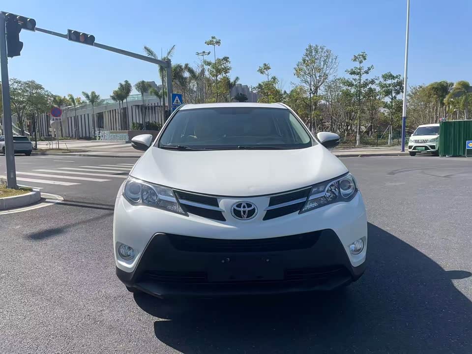 Toyota RAV4 Rongfang