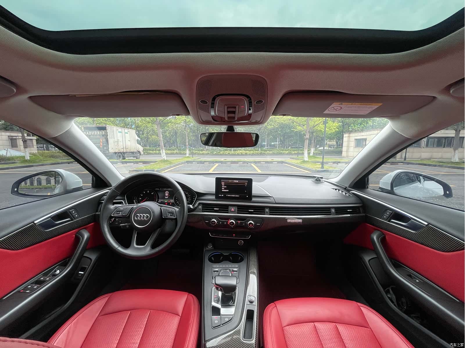 Audi A4L, 2019 15
