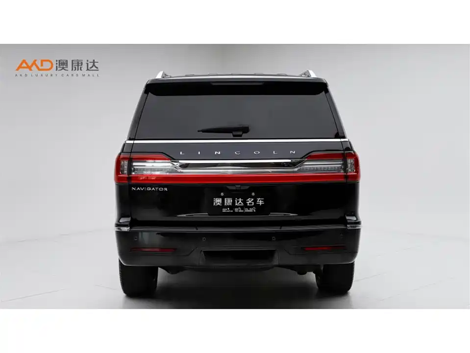 Lincoln Navigator