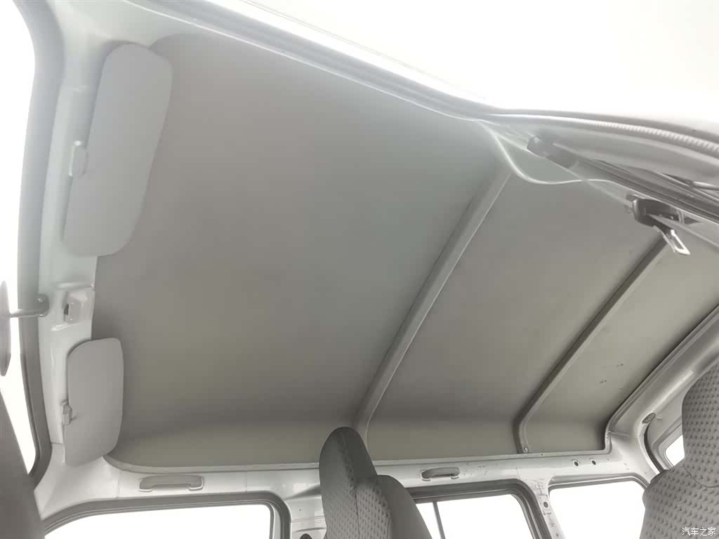 Wuling VI, 2020 14