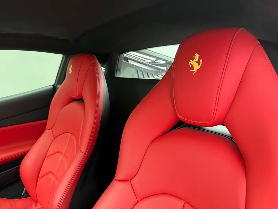 Ferrari 488