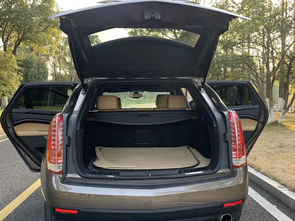 Cadillac SRX