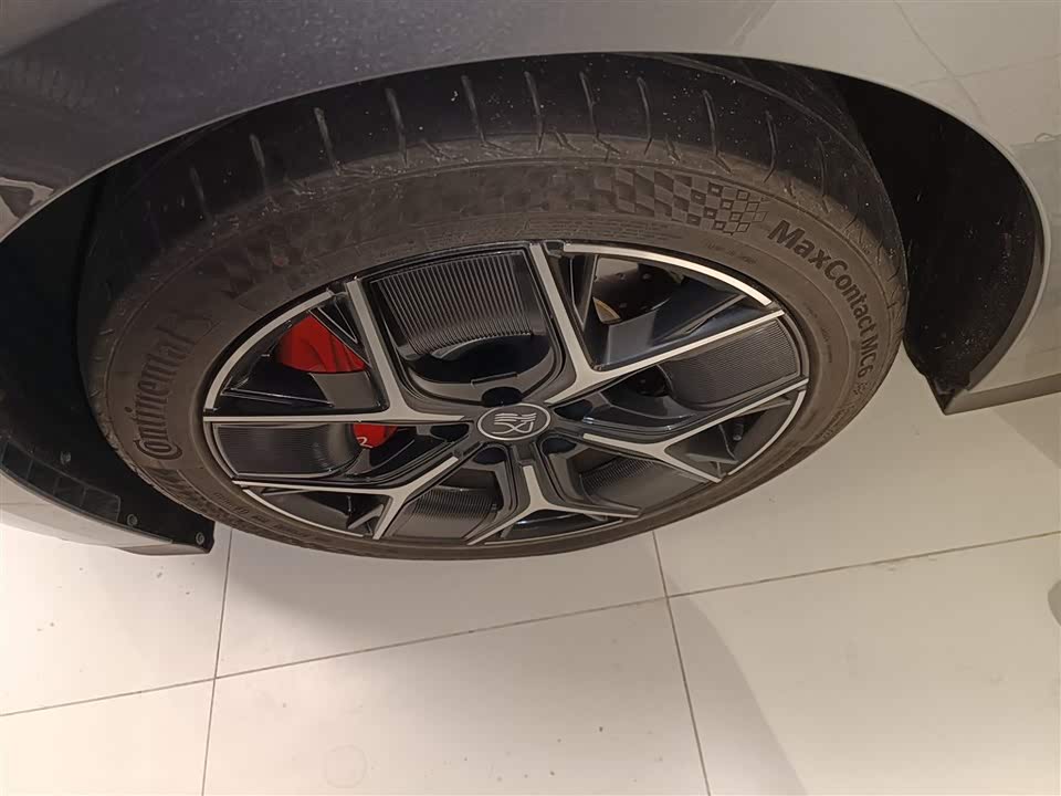 BYD Han