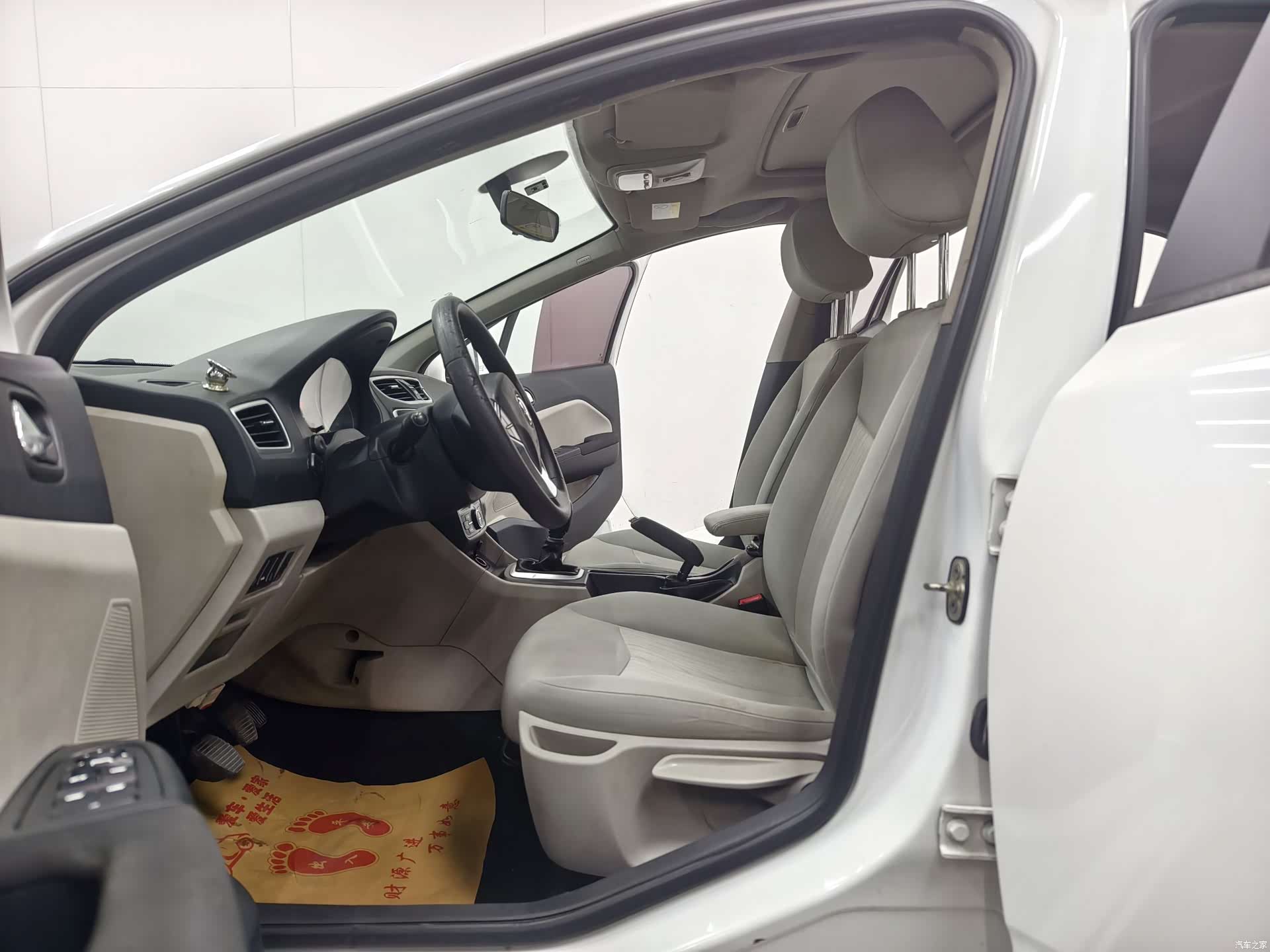 DongFeng L60, 2017 11