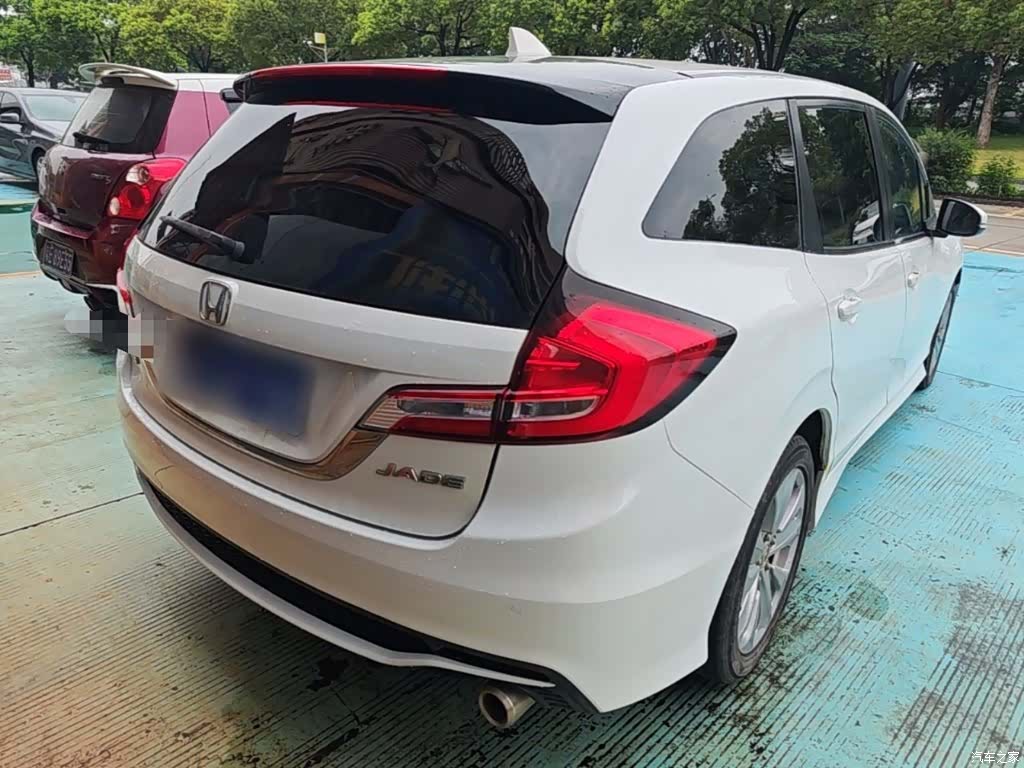 Honda Jade, 2018 7
