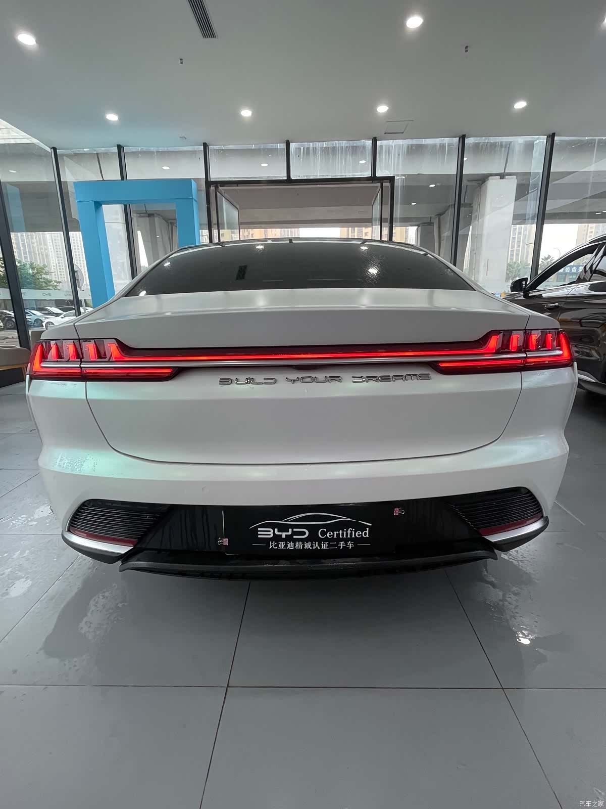 BYD Han, 2022 14