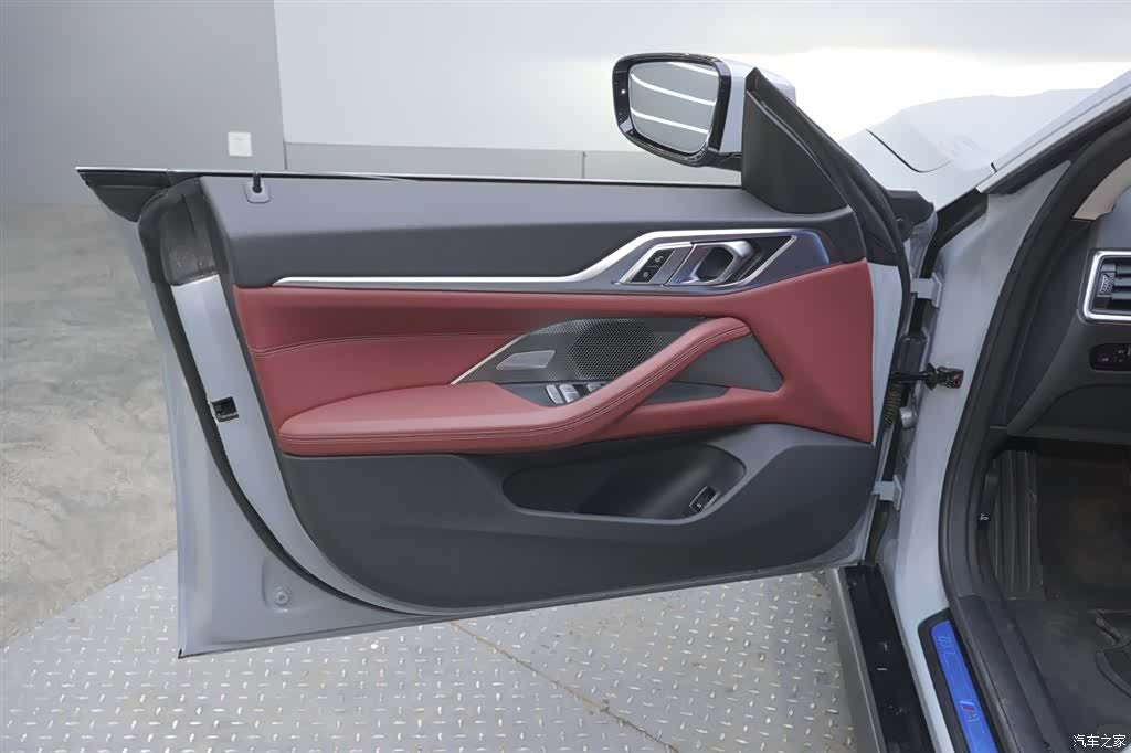 BMW 4 Series, 2023 21