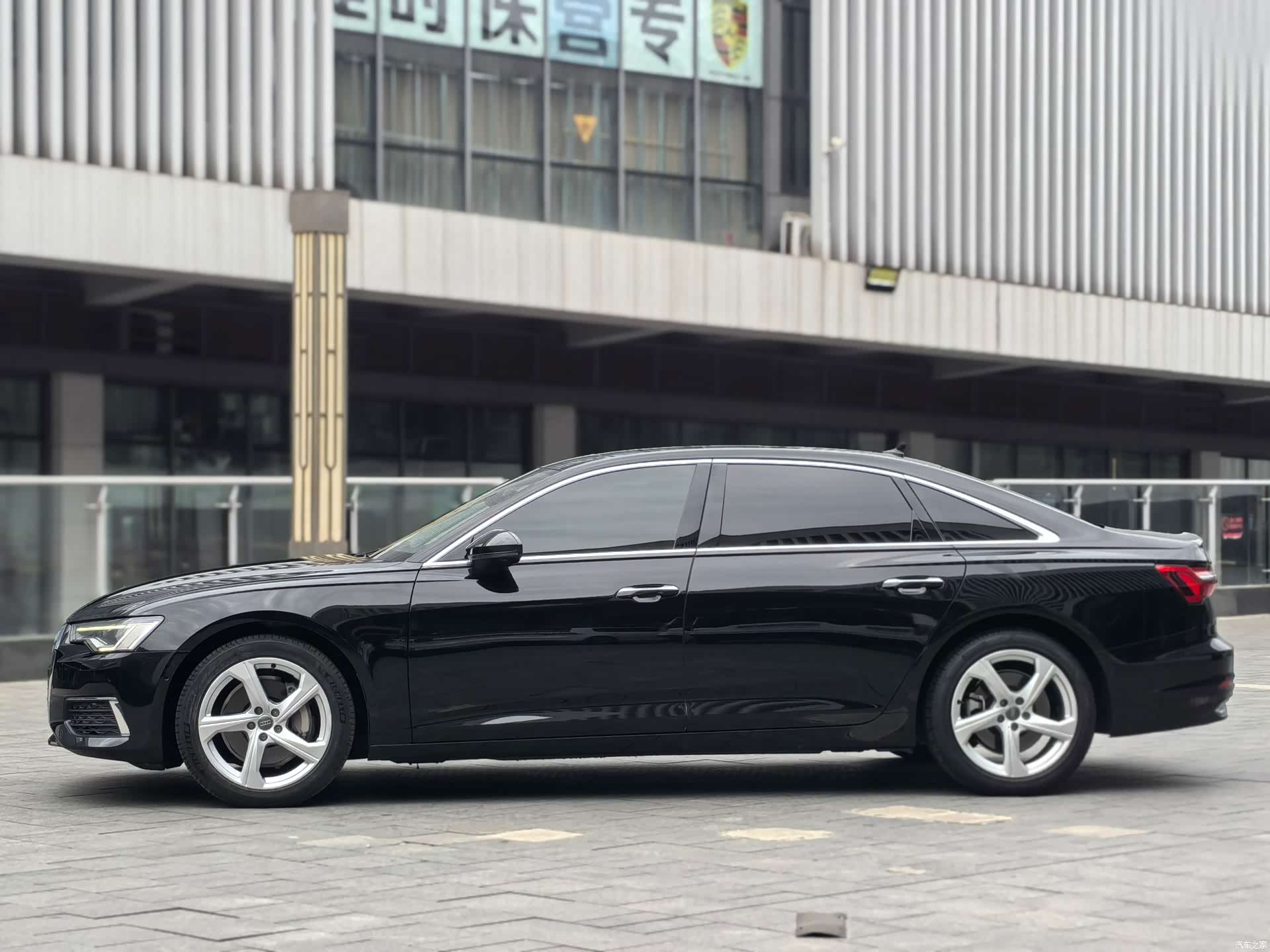 Audi A6L, 2021 6