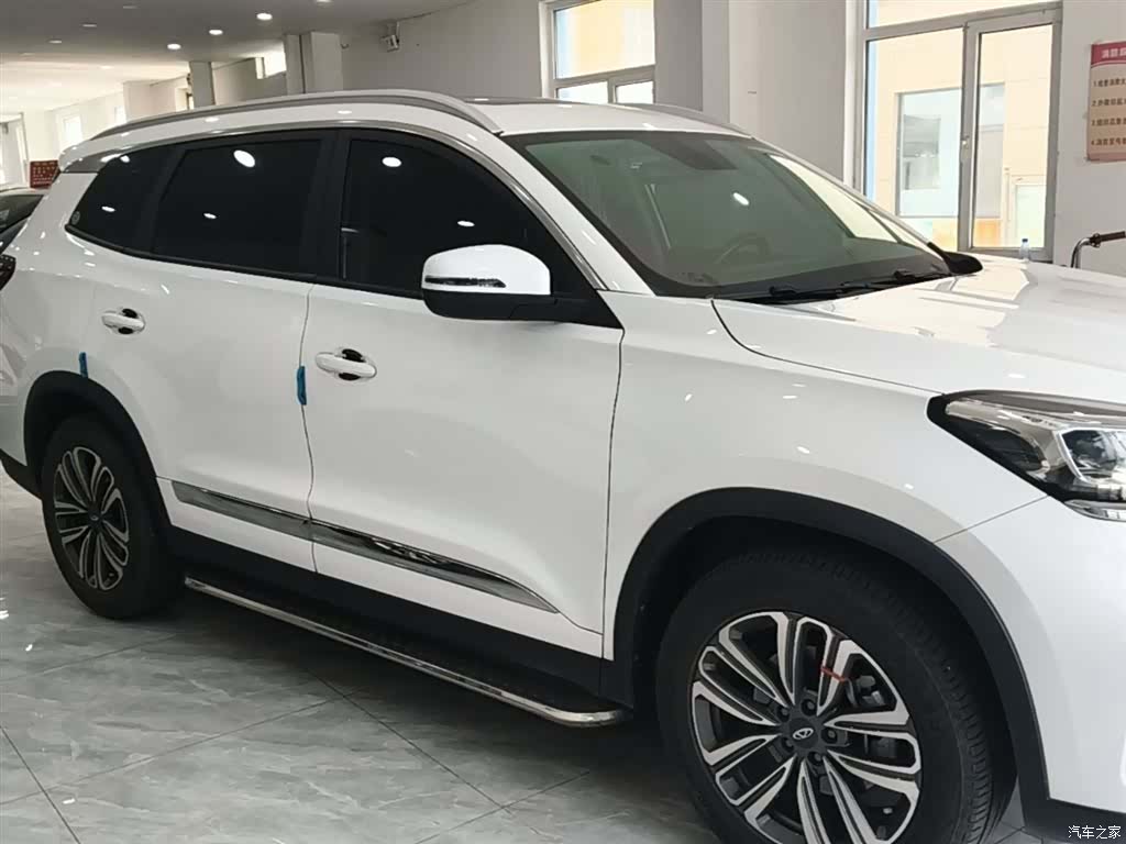 Chery Tiggo 8, 2023 4