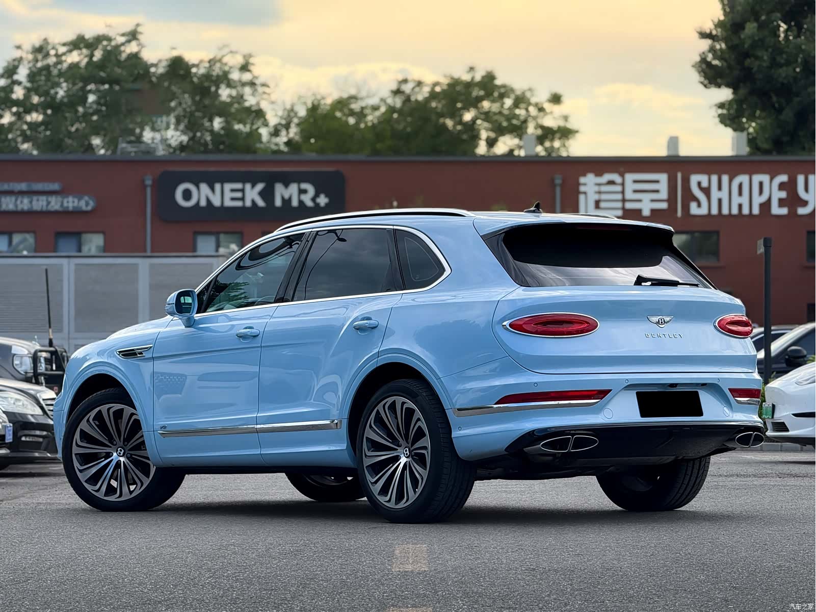 Bentley Bentayga, 2021 17