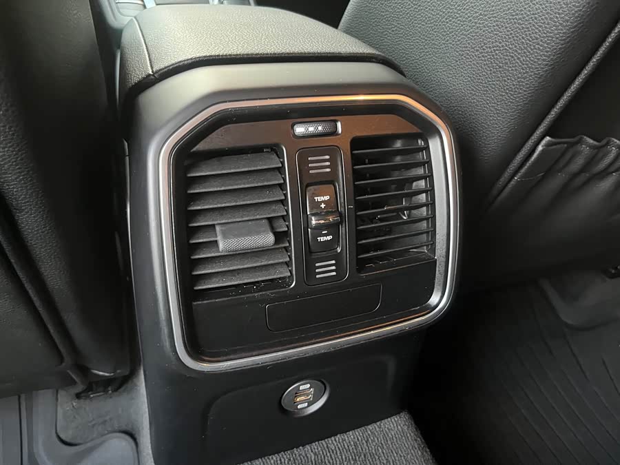 Porsche Macan 2019, фото 12
