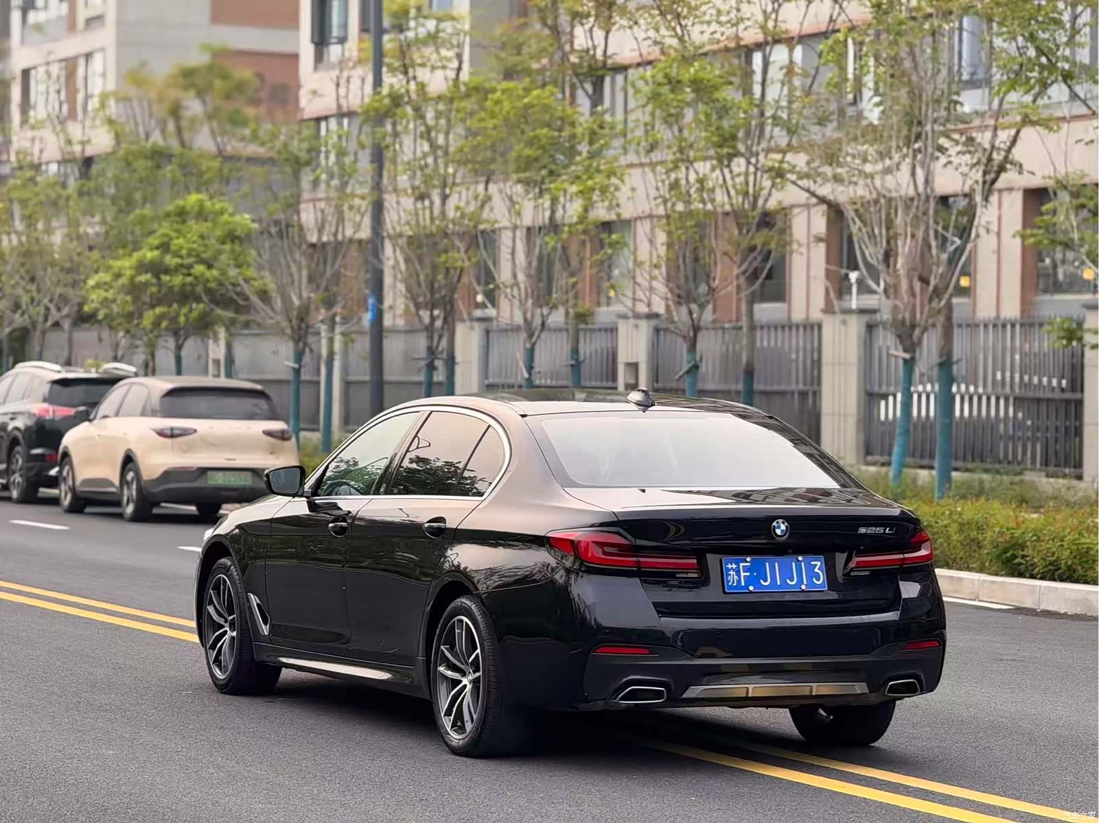 BMW 5 Series, 2022 8