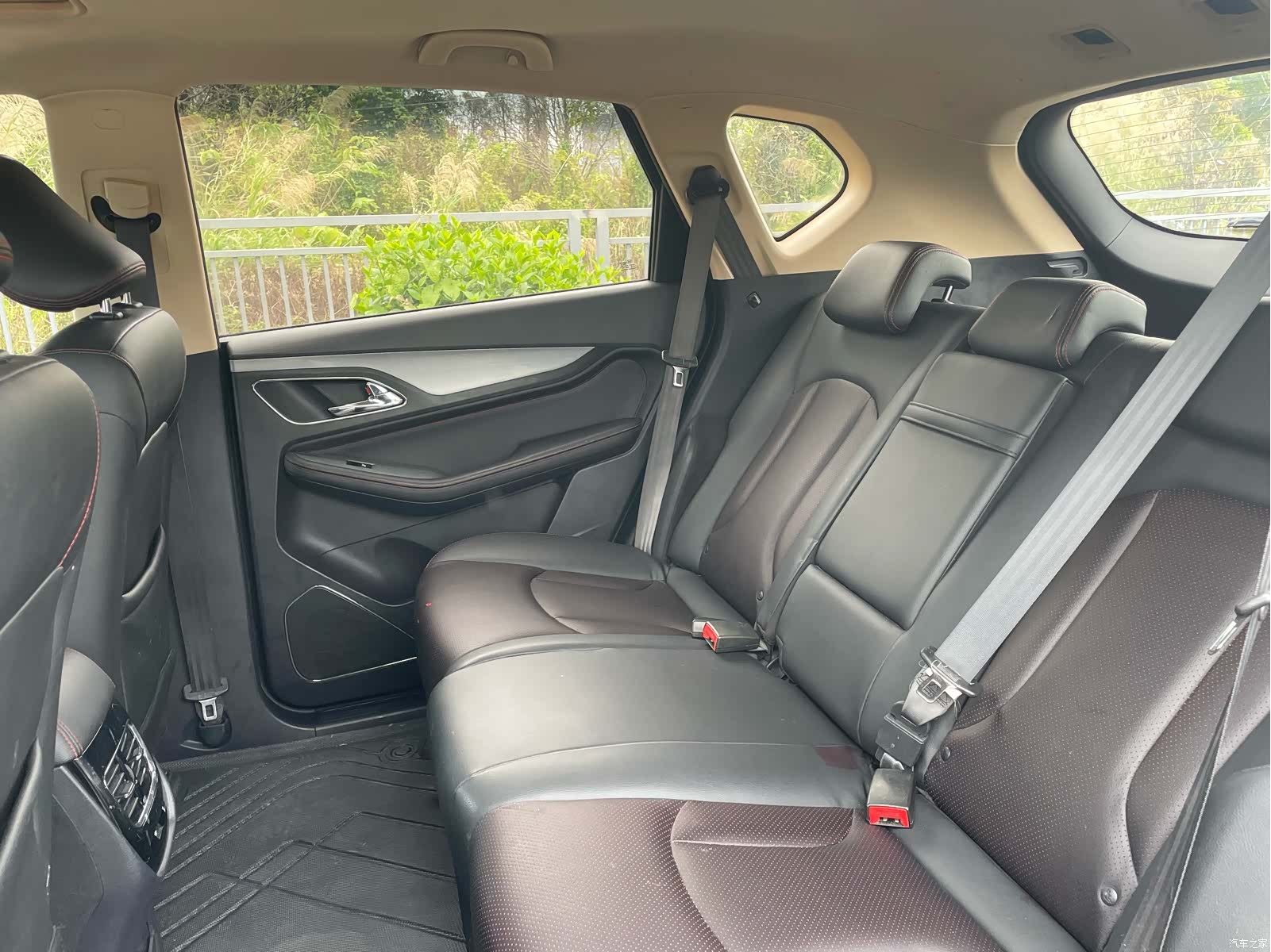 Wuling 560, 2016 18