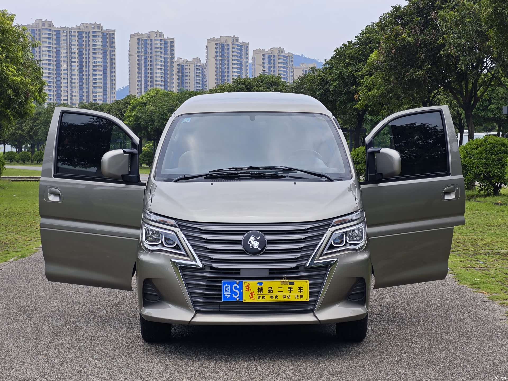 DongFeng M5L, 2023 11