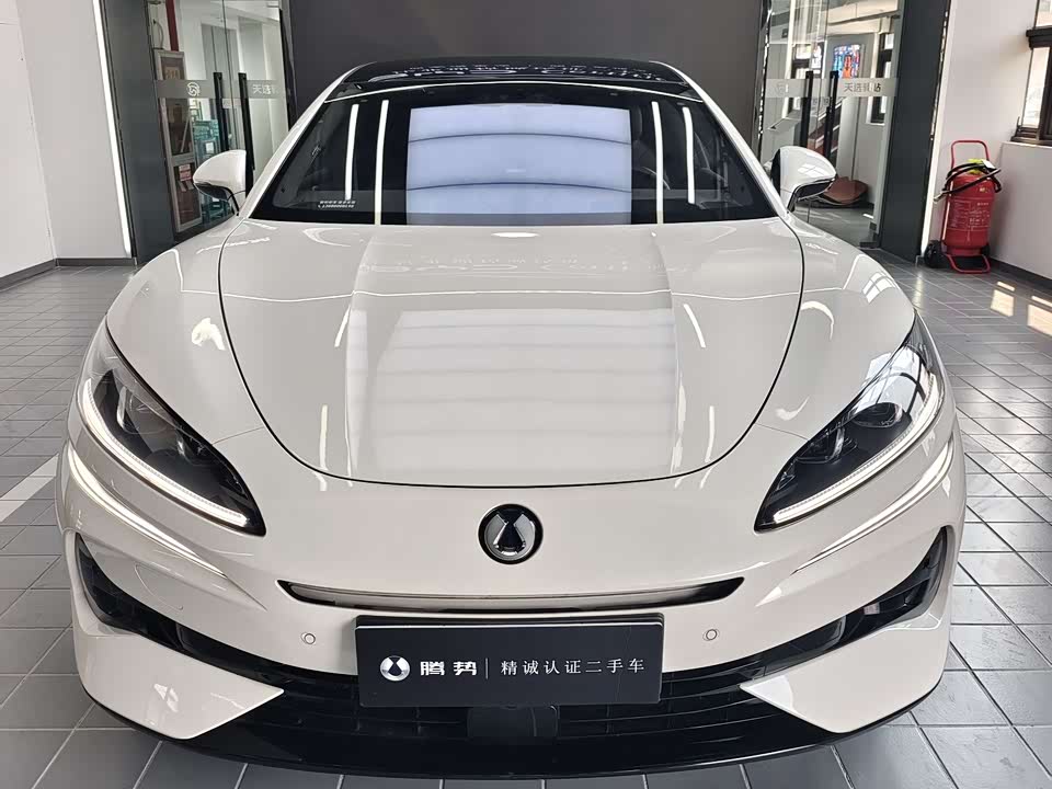 Denza Z9GT Denza Z9GT