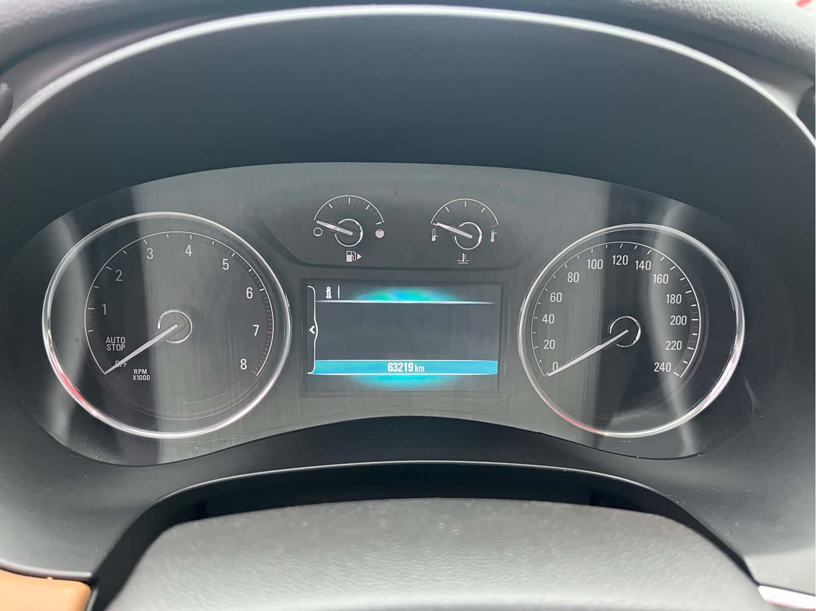 Buick LaCrosse, 2019 19