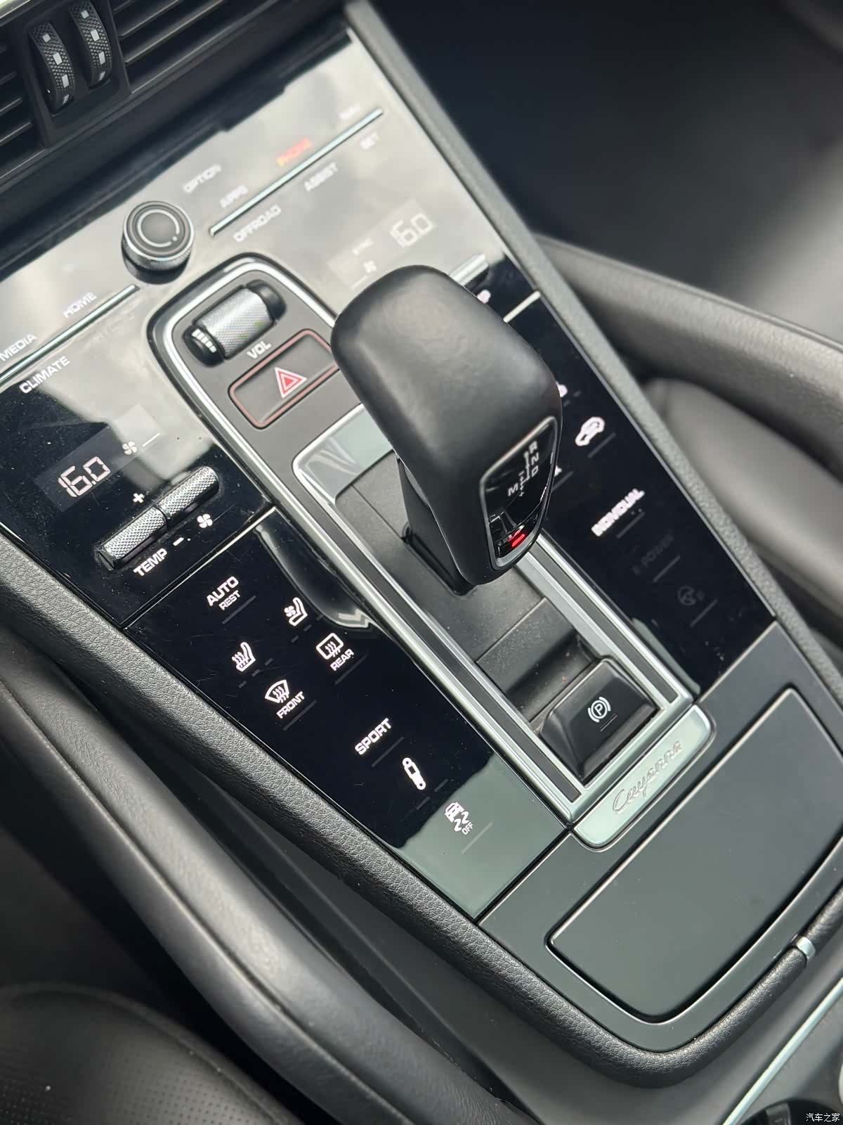 Porsche Cayenne, 2019 9