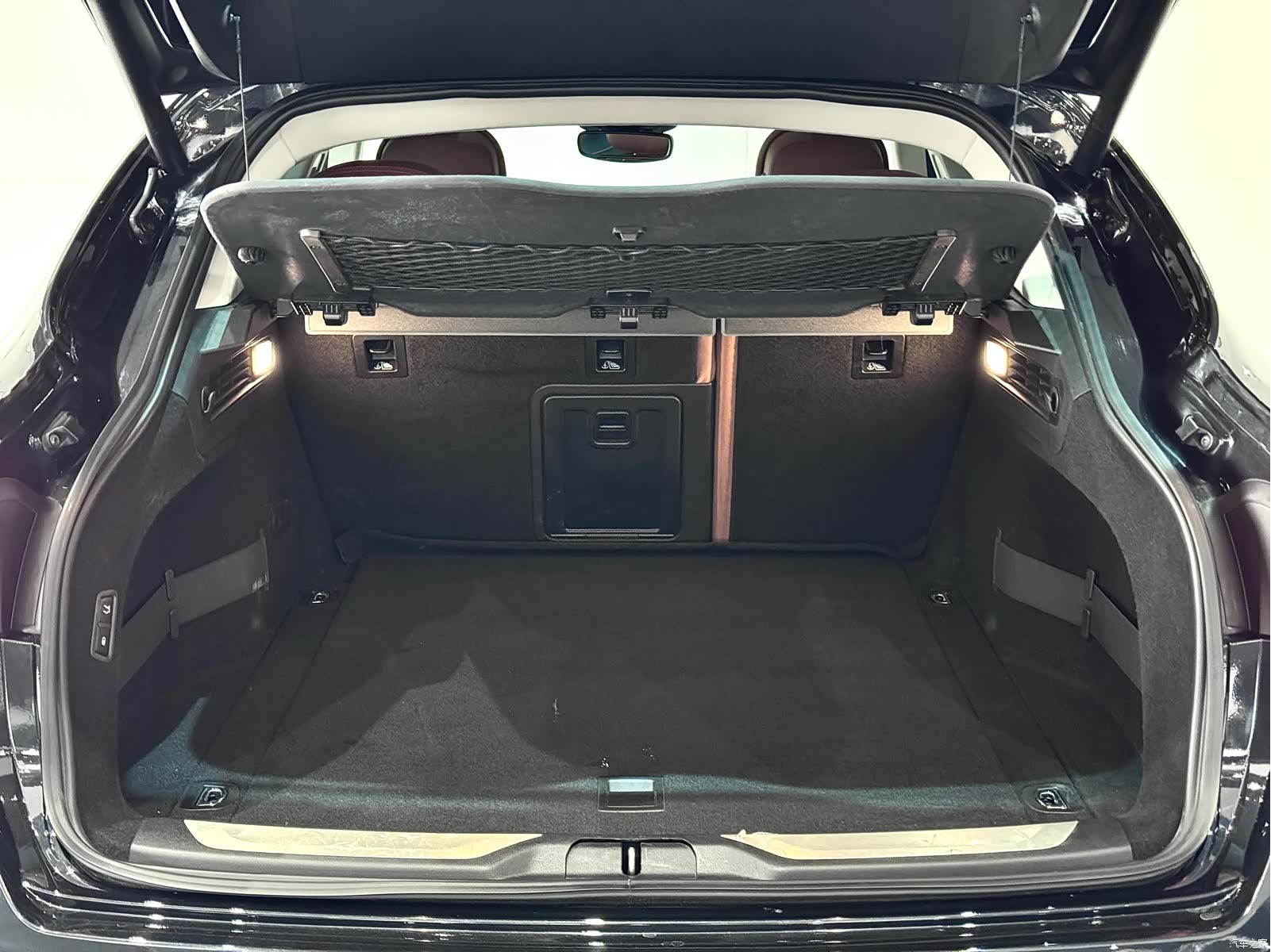 Maserati Levante, 2018 34