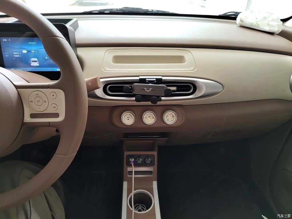 Wuling MINIEV, 2025 6