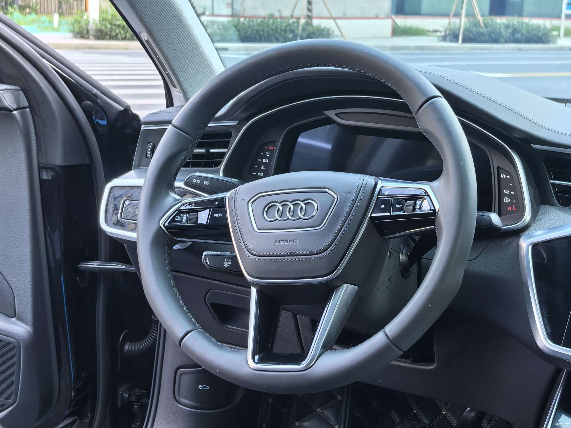 Audi A6L, 2022 2