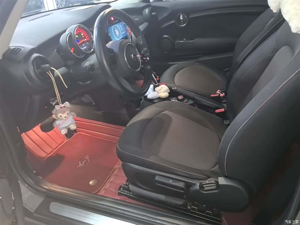 Mini ONE, 2021 15