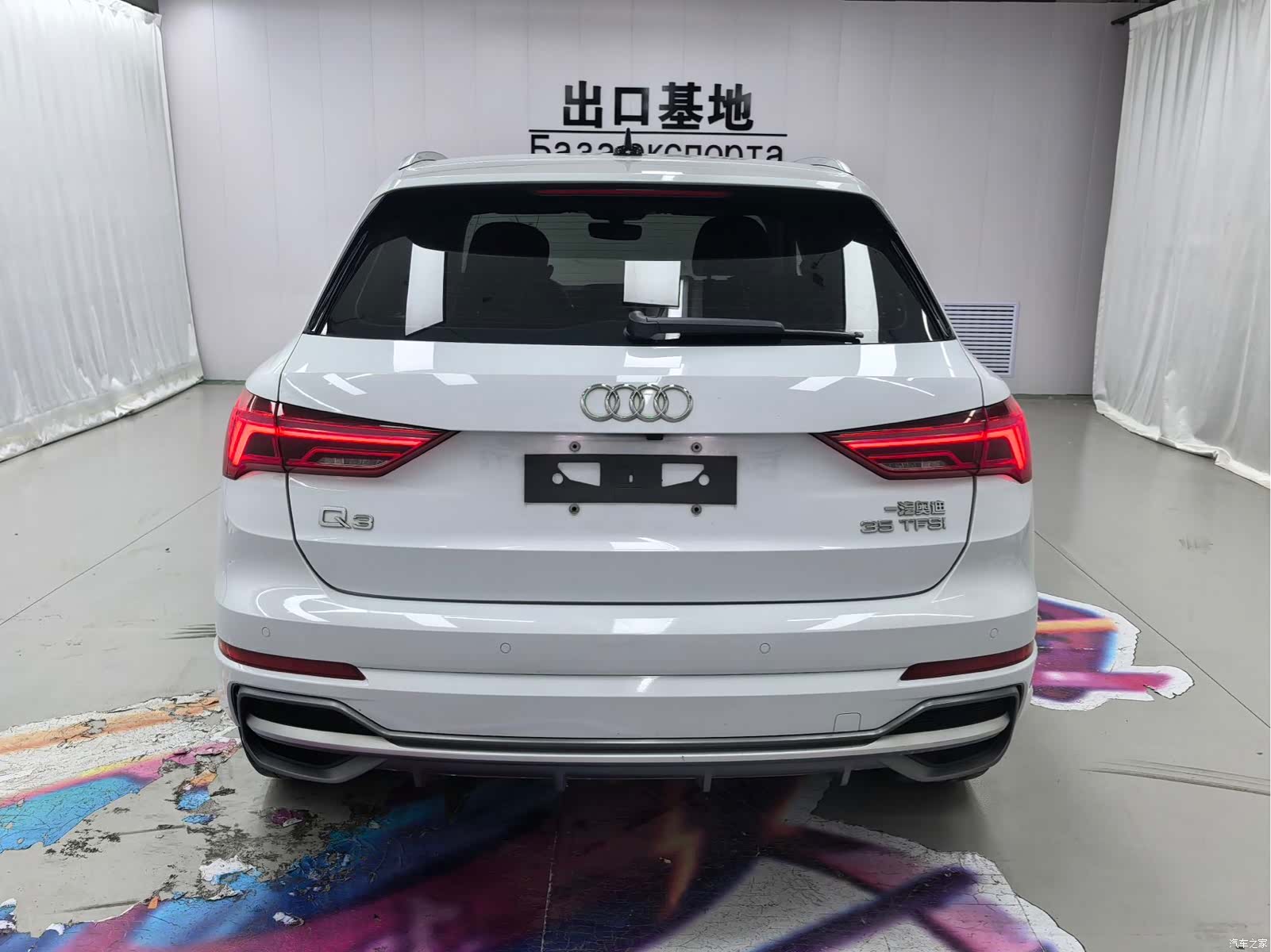 Audi Q3, 2022 все фото