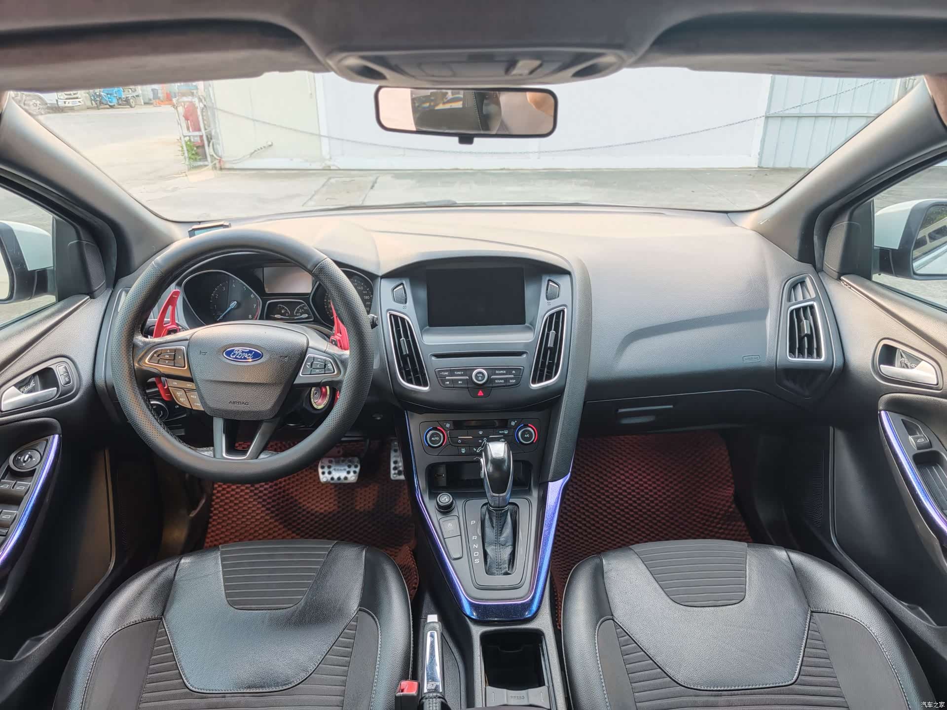 Ford Focus, 2016 6