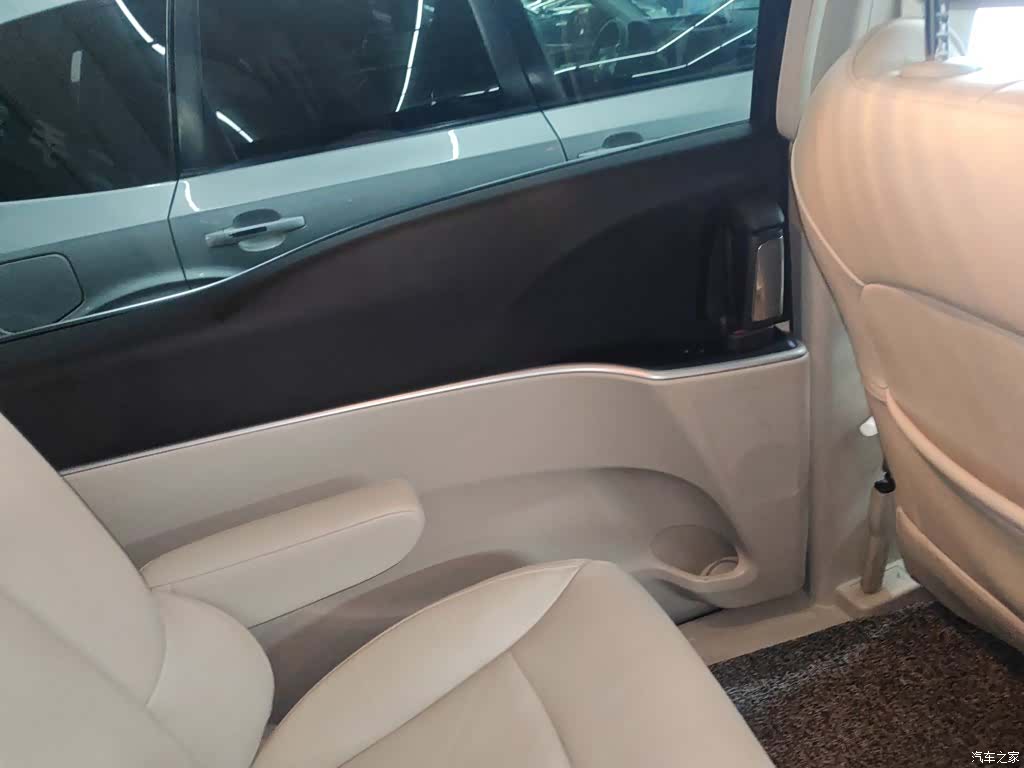 Buick GL8, 2021 18