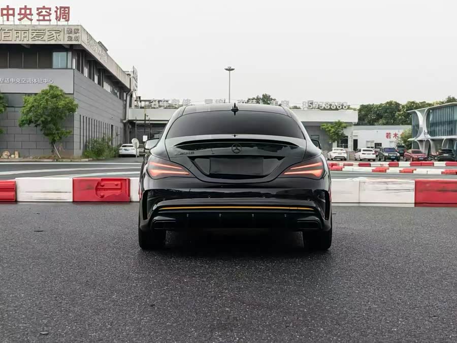 Mercedes-Benz CLA AMG 2018, фото 9