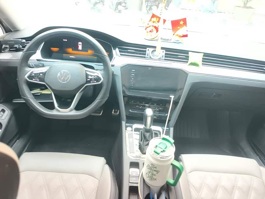 Volkswagen Magotan 2023, фото 12