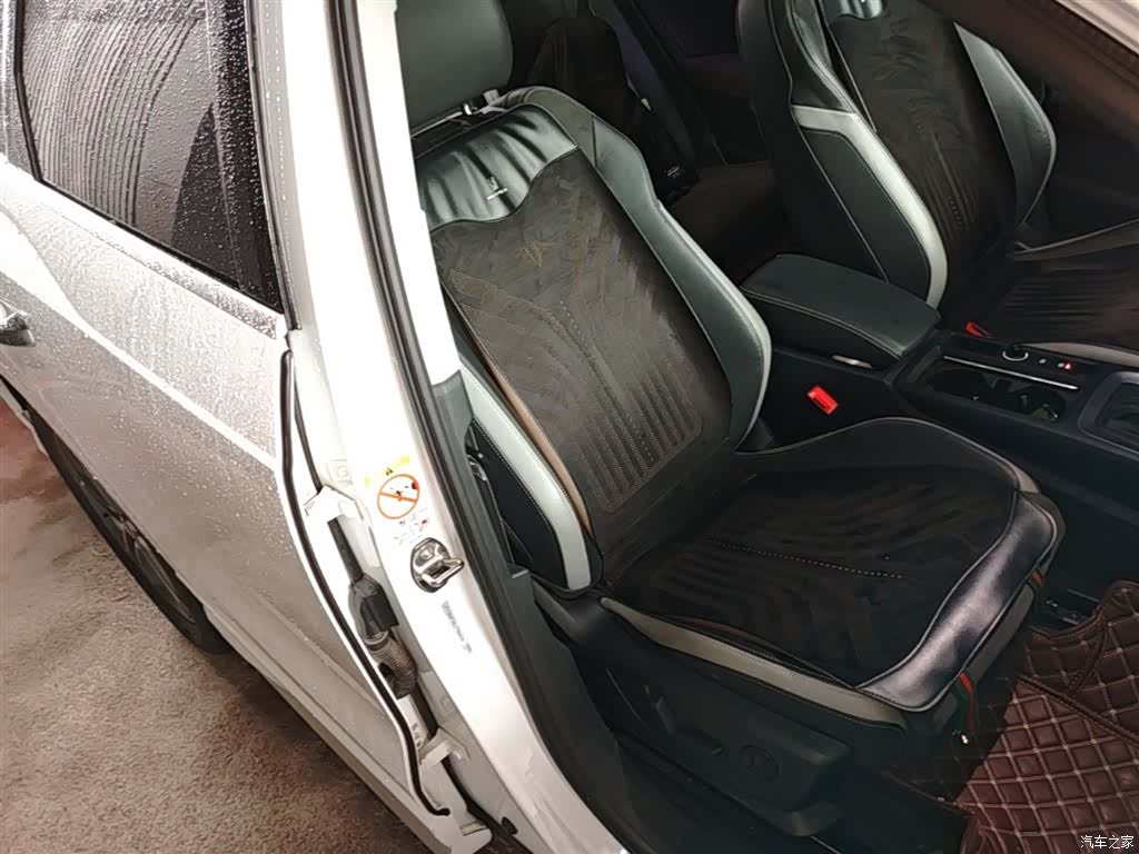 Audi Q3, 2021 25