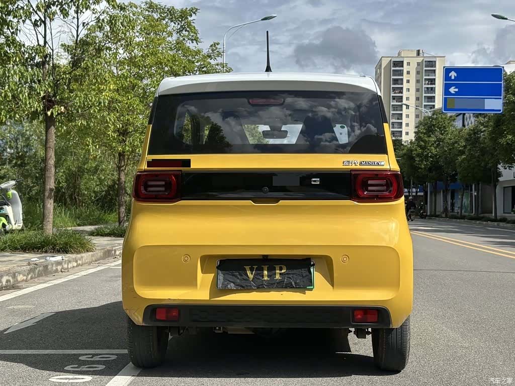 Wuling MINIEV, 2024 7