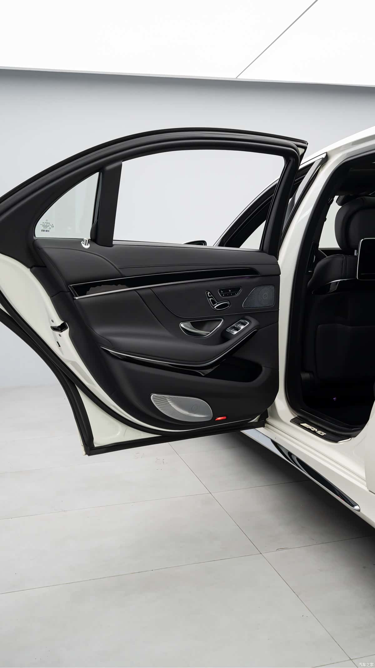 Mercedes-Benz S-Class, 2018 21