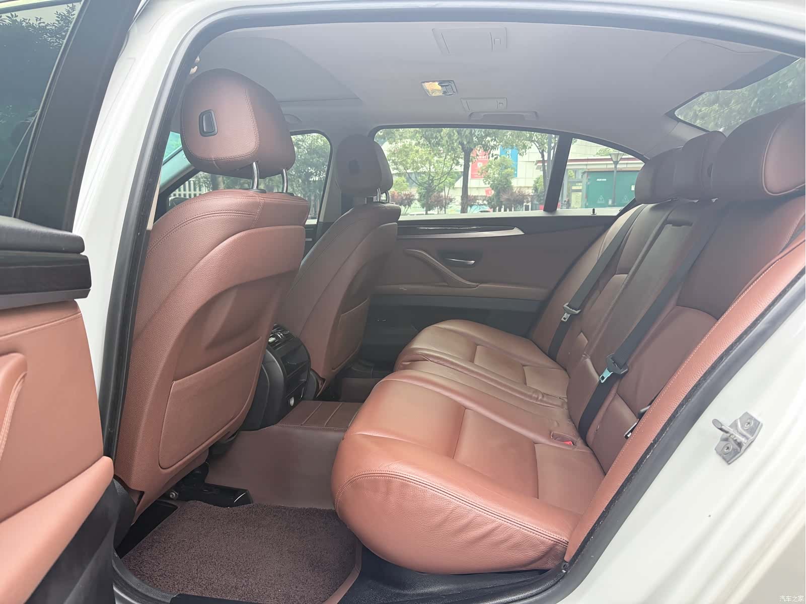 BMW 5 Series, 2016 8