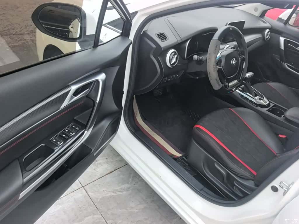 BAIC D50, 2018 16