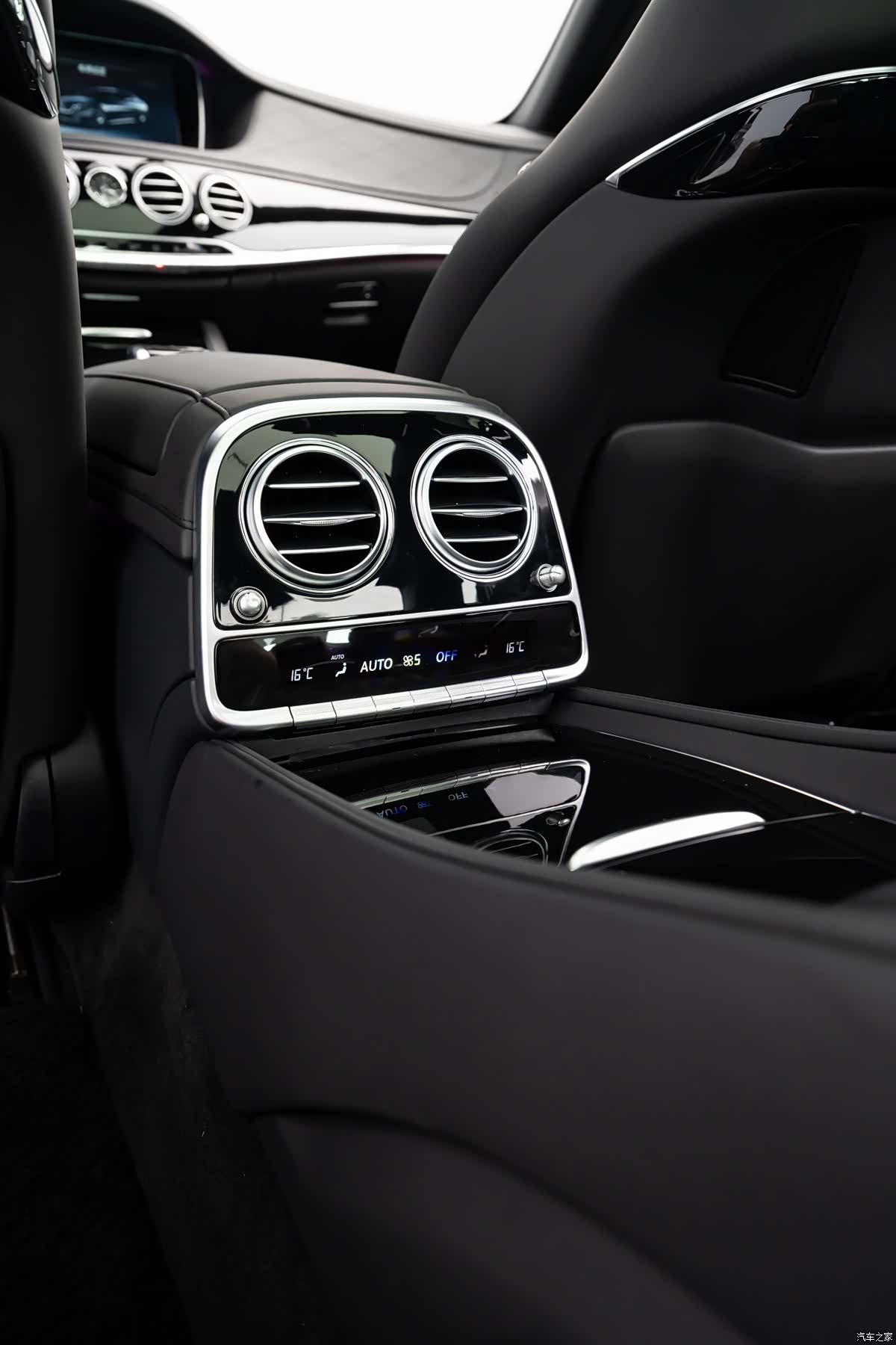 Mercedes-Benz S-Class, 2018 16