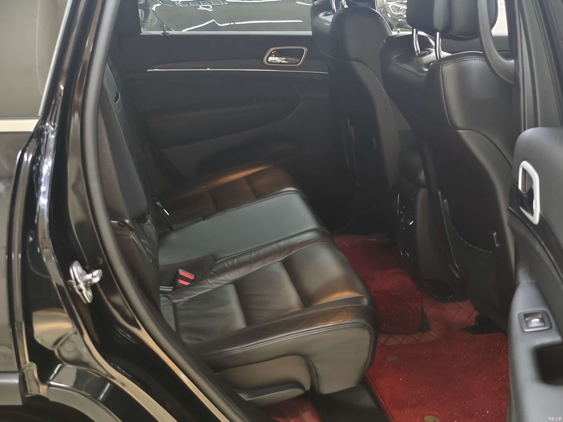 Jeep Grand Cherokee, 2021 12