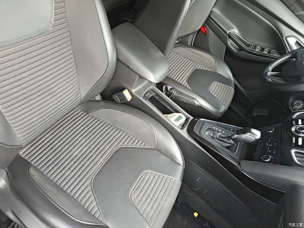 Ford Focus, 2020 25