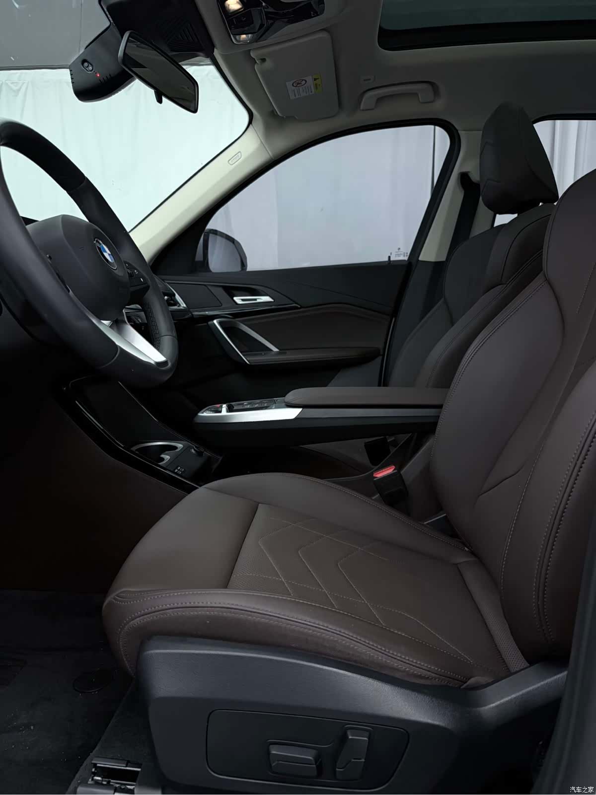 BMW X1, 2023 11