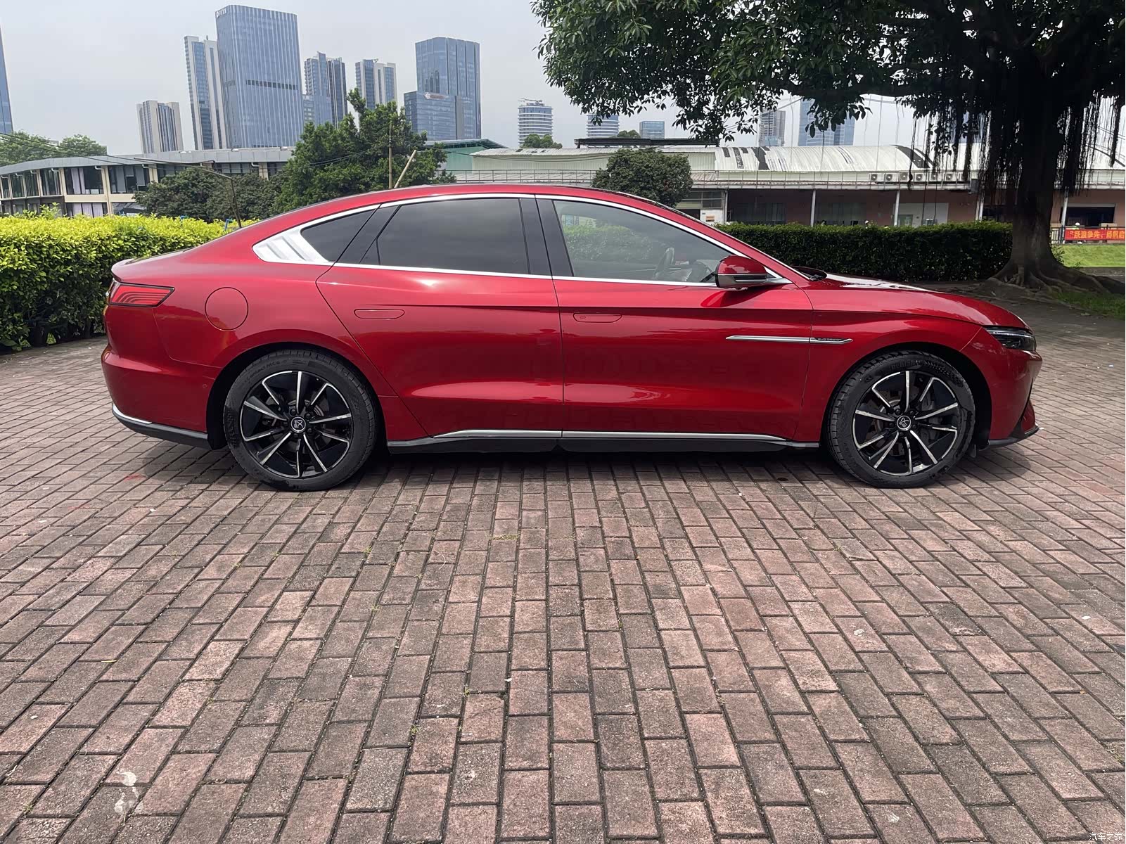 BYD Han, 2021 8