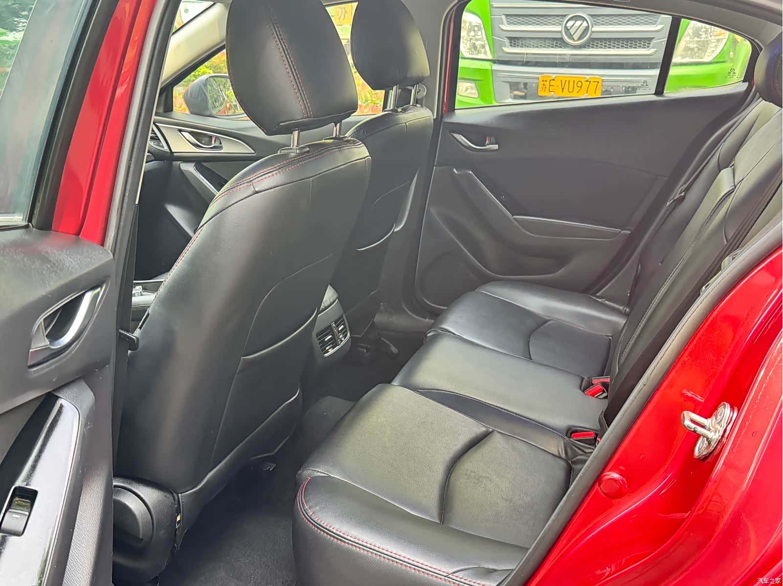 Mazda Mazda3, 2016 7