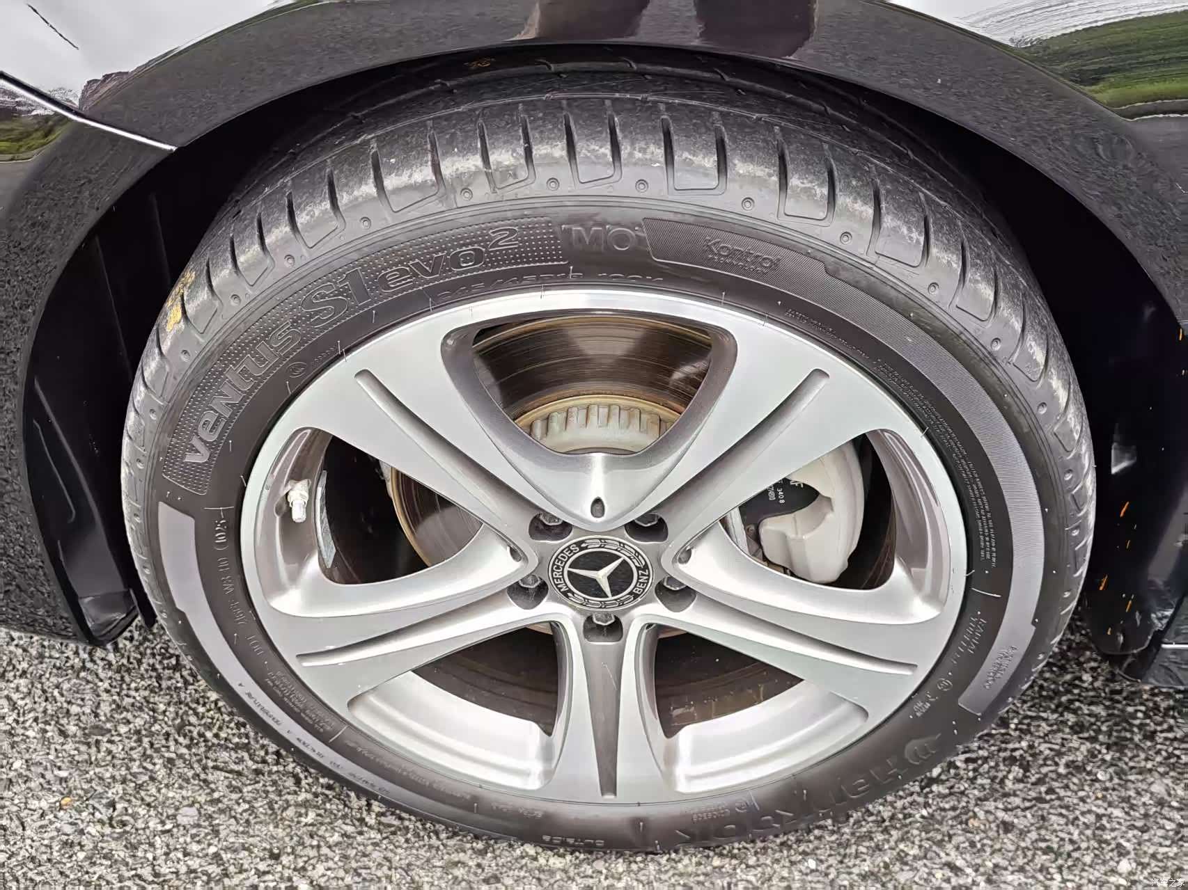 Mercedes-Benz E-Class, 2019 4
