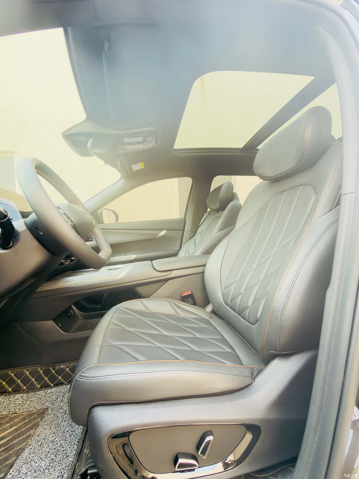 Changan CS75, 2026 4