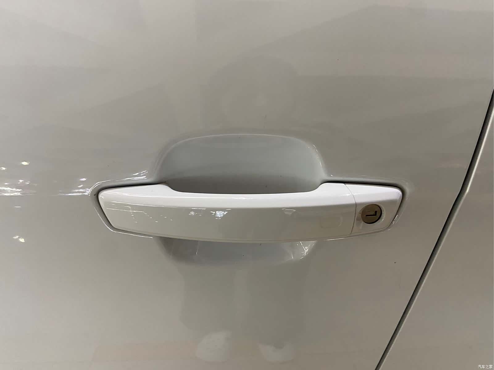 Audi Q2L, 2021 17