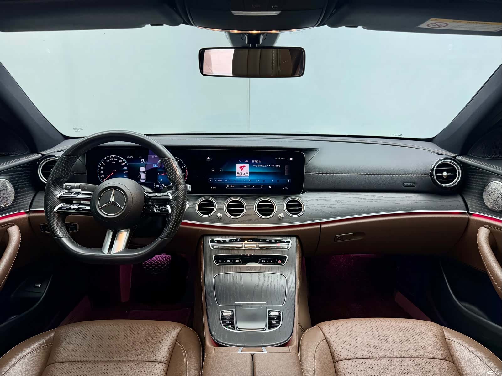 Mercedes-Benz E-Class, 2022 20