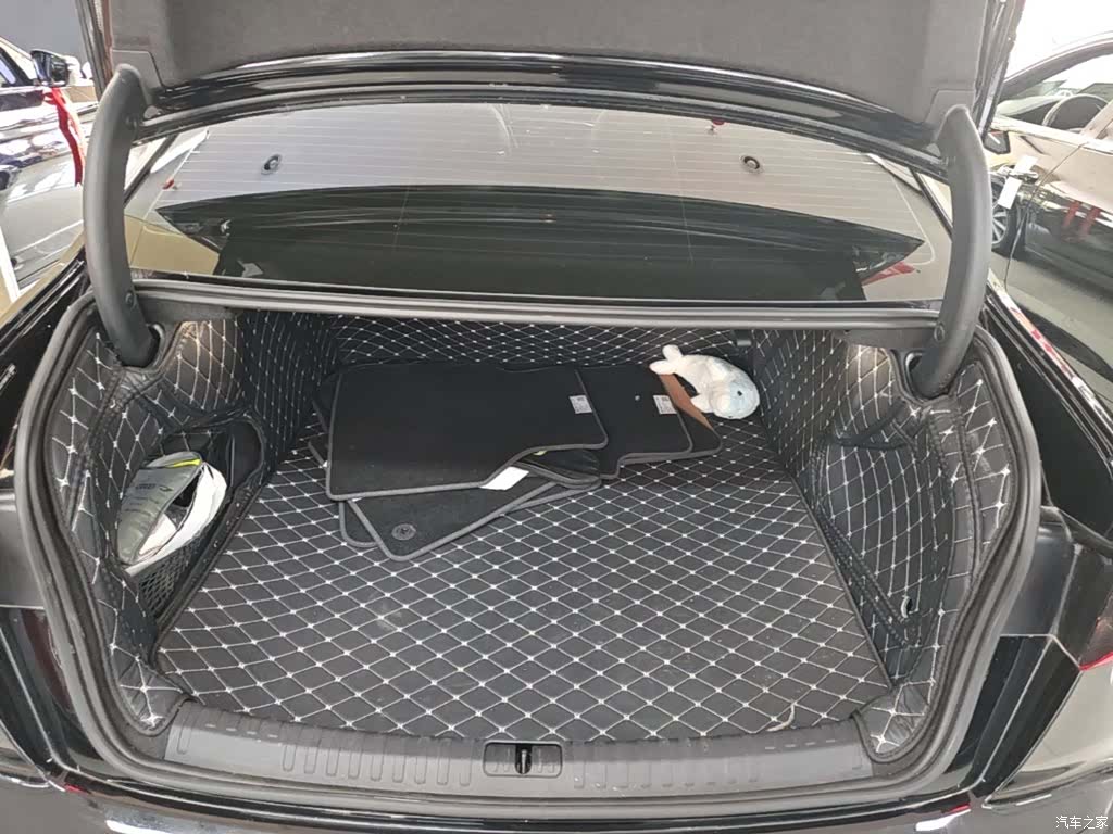 Audi A6L, 2025 19