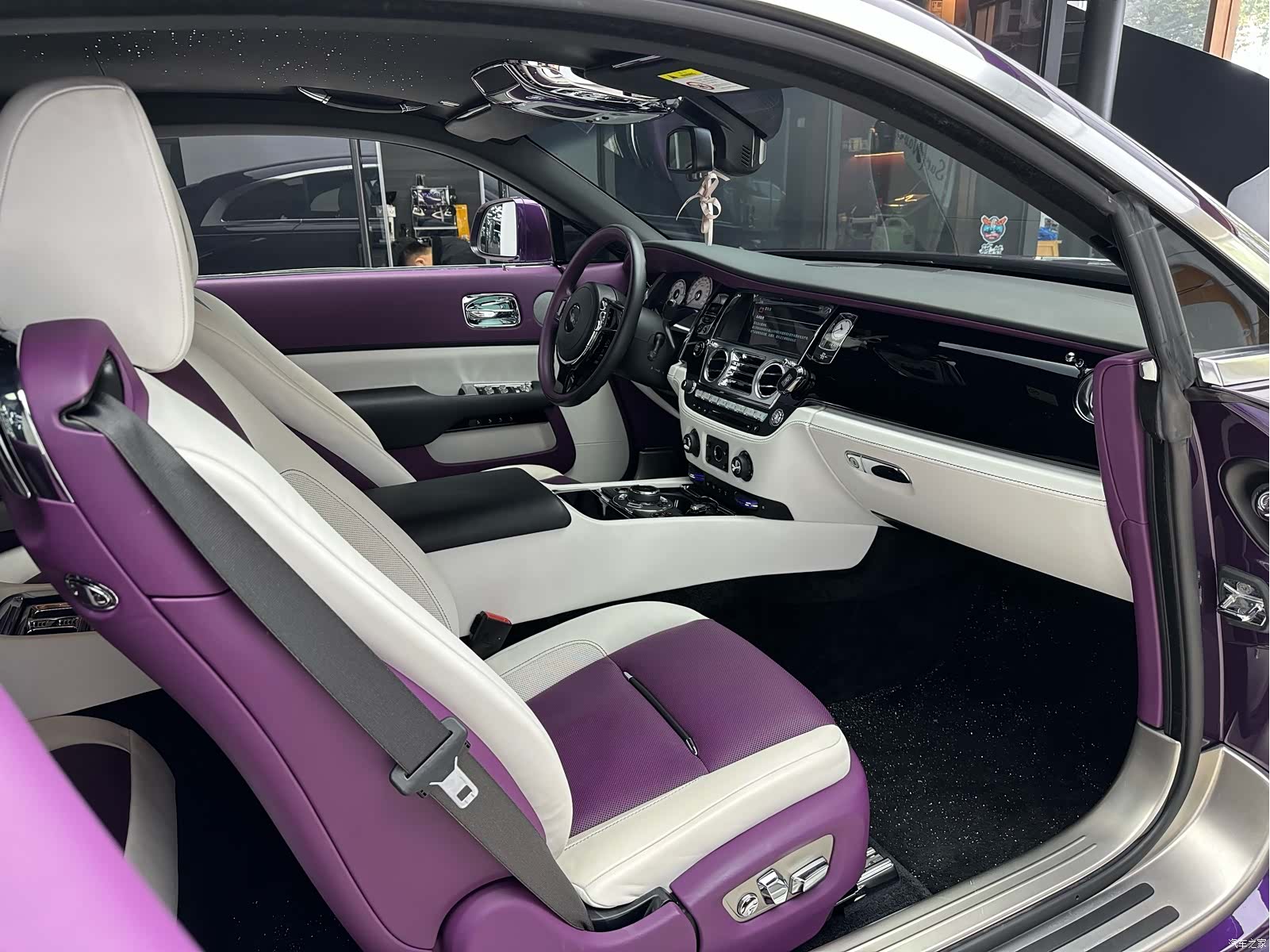 Rolls-Royce Wraith, 2020 14