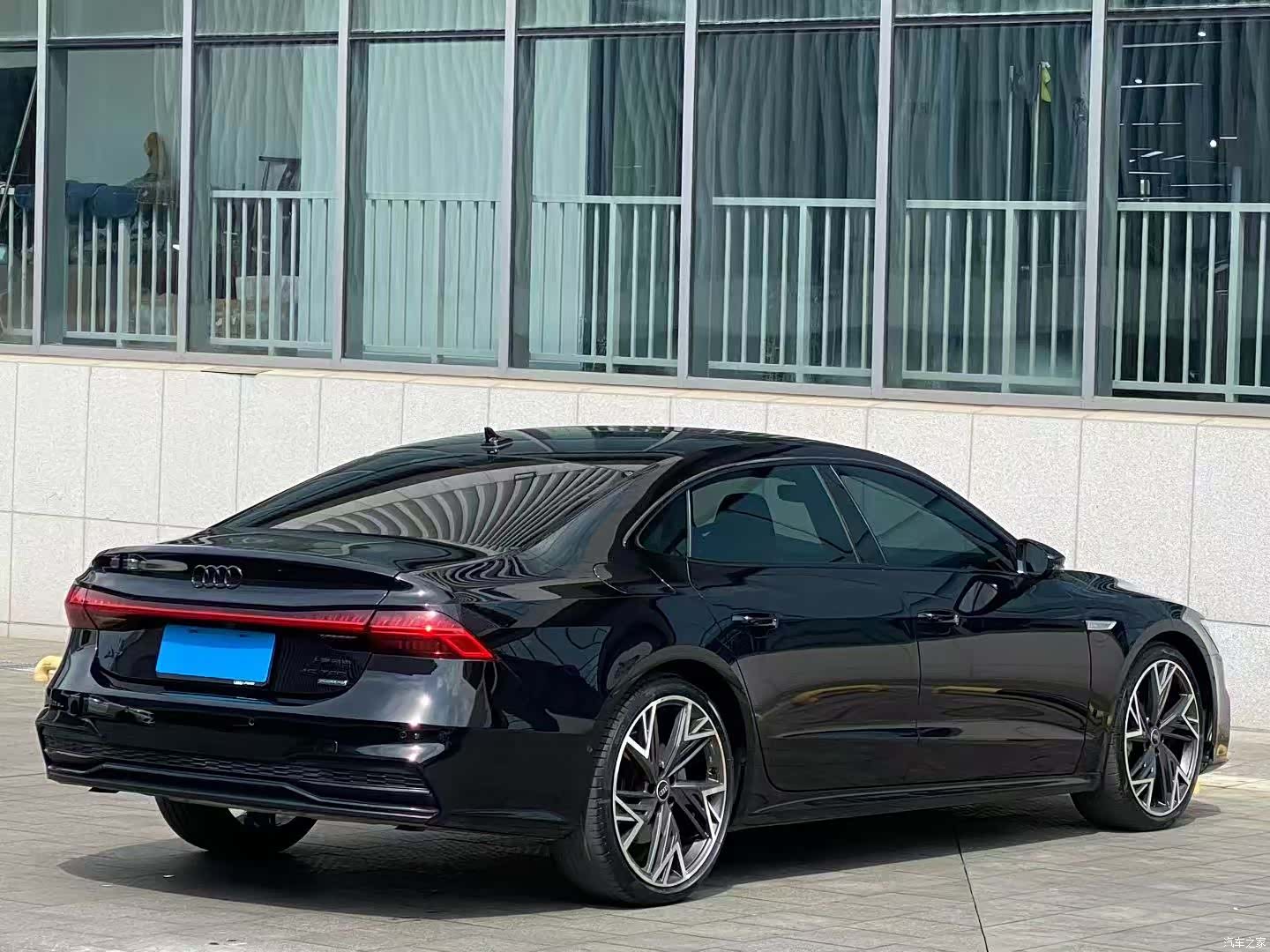 Audi A7L, 2023 10