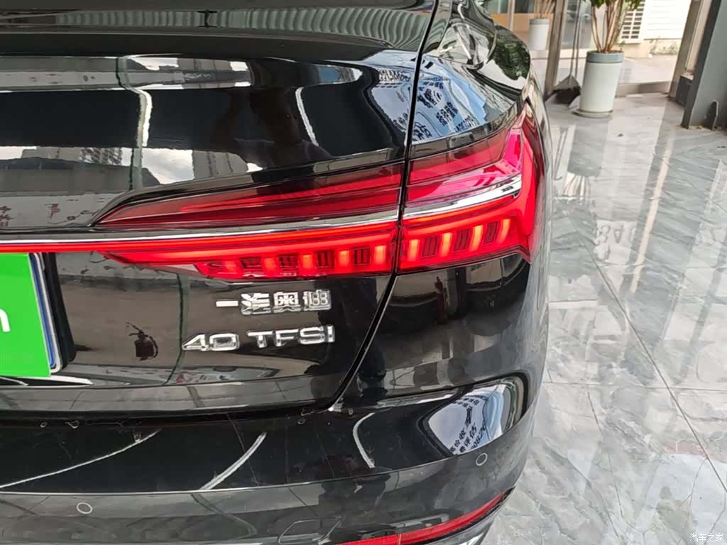 Audi A6L, 2019 8
