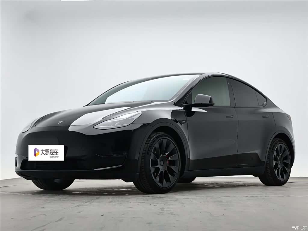 Tesla Model Y, 2021 1